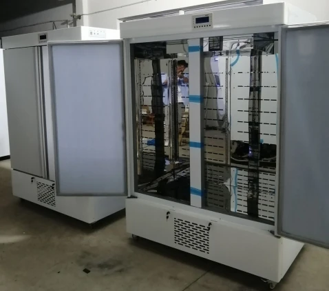 Plant Growth Chamber Plant Growth Chamber